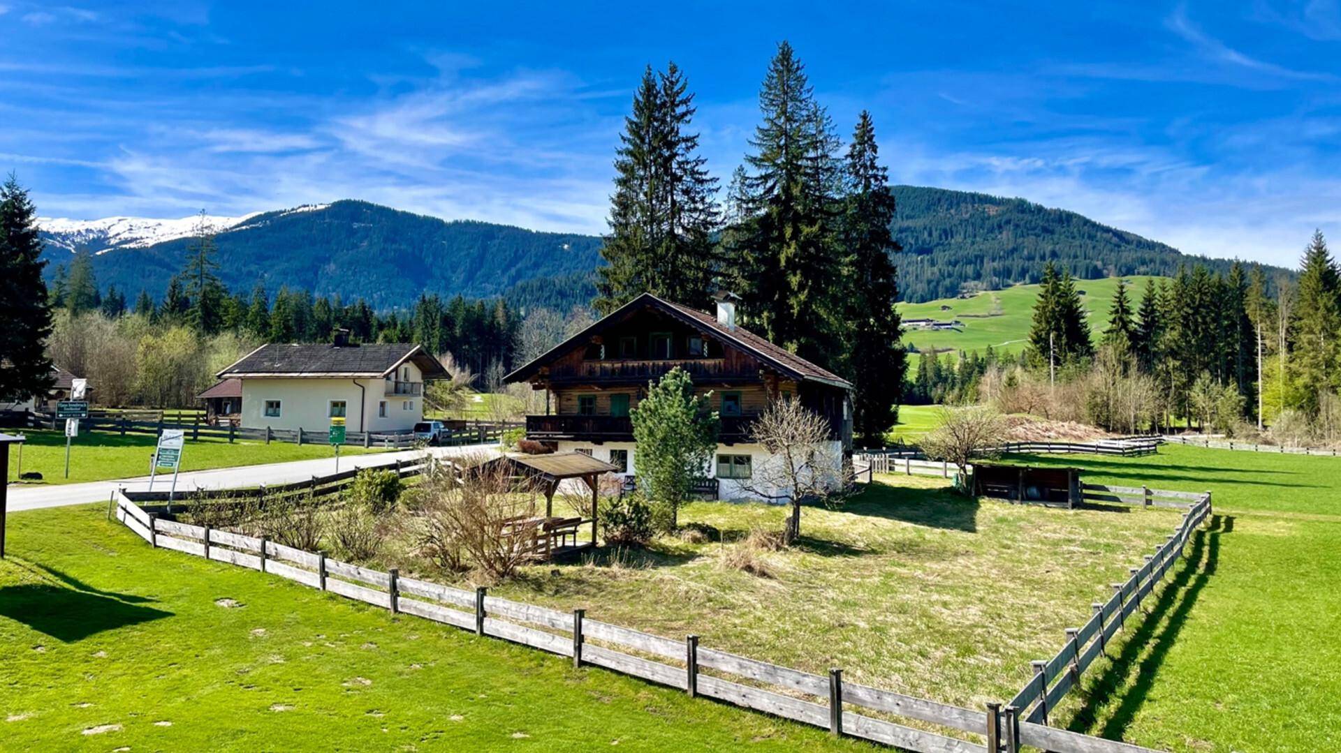 KITZIMMO-Neubauvilla mit Freizeitwohnsitz am Golfplatz - Immobilien Westendorf.