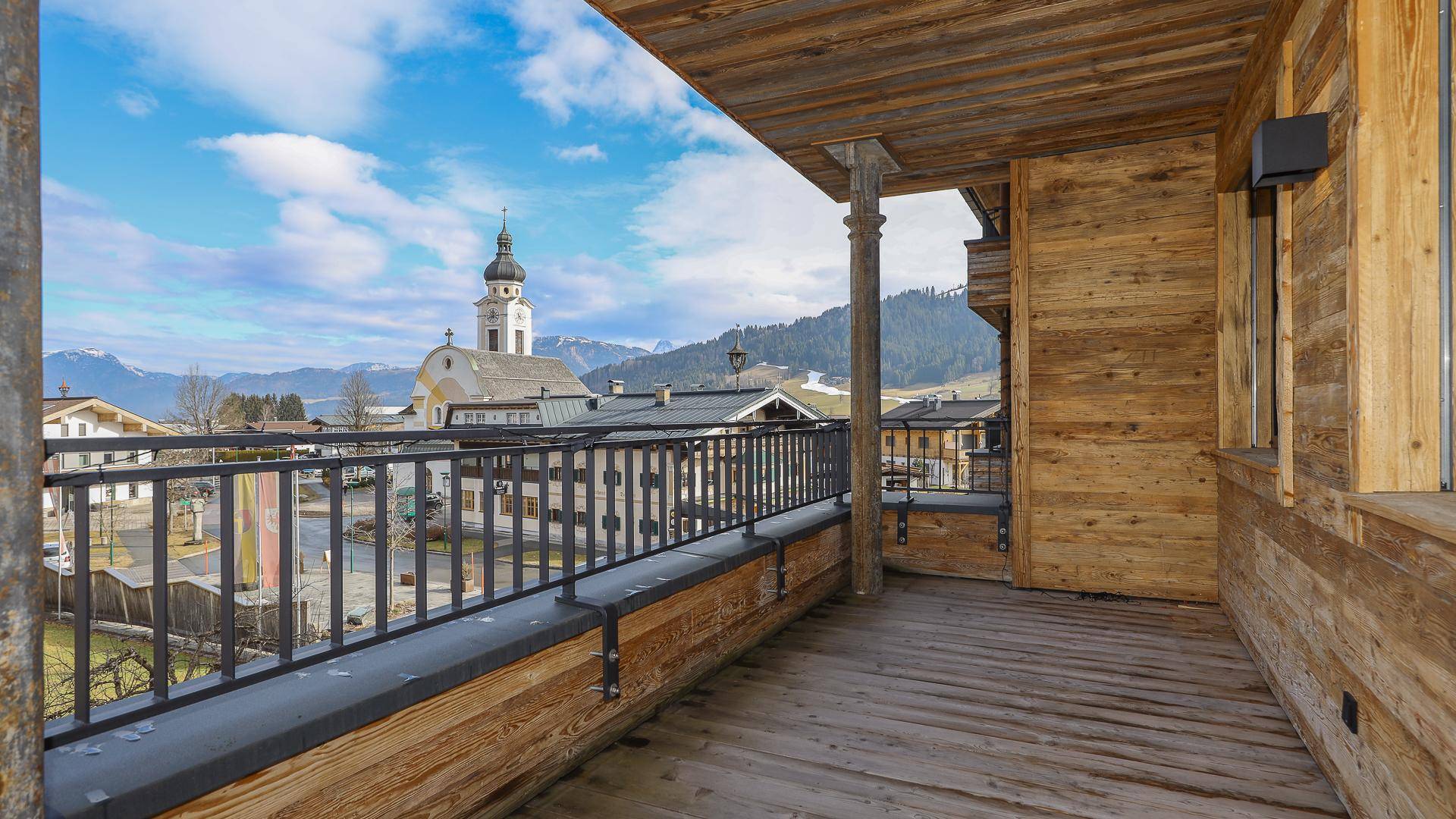 KITZIMMO-exklusive Wohnung mit Kaiserblick Immobilien Oberndorf Tirol.