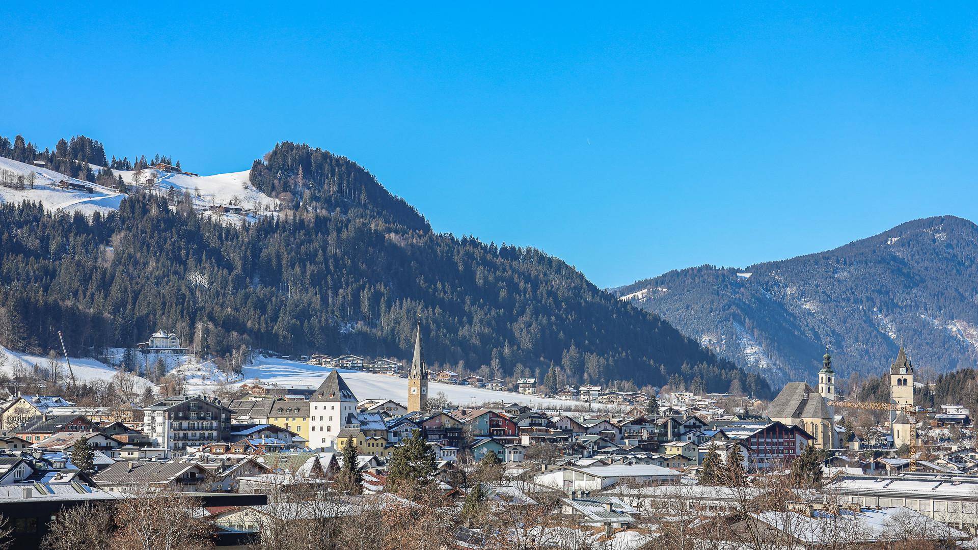 KITZIMMO-Luxus-Penthouse-Maisonette in Toplage am Sonnberg kaufen - Immobilien Kitzbühel.