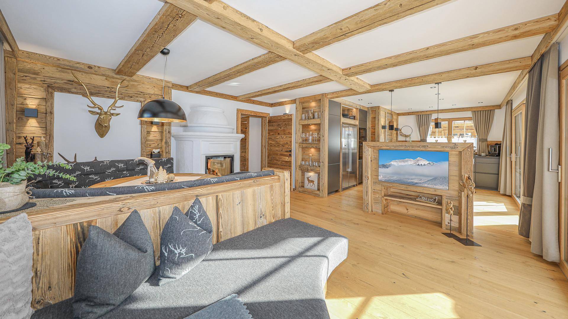 KITZIMMO-zwei Luxuschalets mit Panoramablick in Top-Ruhelage kaufen - Immobilien Steinberg Tirol.