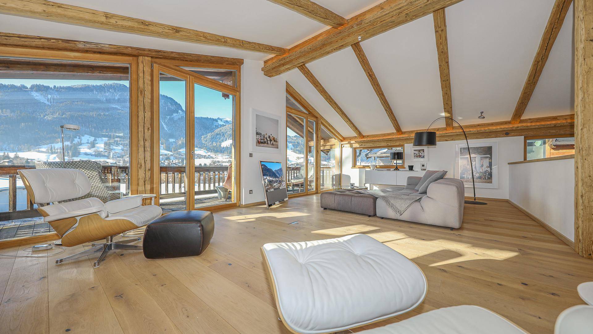 KITZIMMO-Luxus-Penthouse-Maisonette in Toplage am Sonnberg kaufen - Immobilien Kitzbühel.