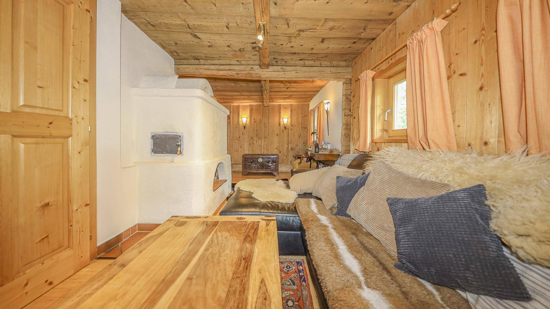 KITZIMMO-historischen Anwesen mit 3.800 m² Grund in Ruhelage - Immobilien Jochberg.