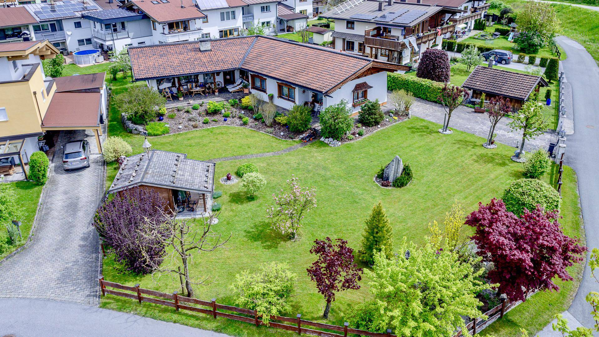 KITZIMMO-Haus mit Freizeitwohnsitz in Toplage kaufen - Immobilie Kössen.