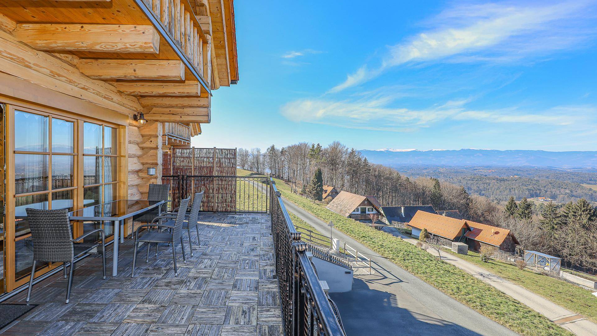 KITZIMMO-Exklusive Chalet-Blockhäuser kaufen - Immobilien Graz Steiermark.