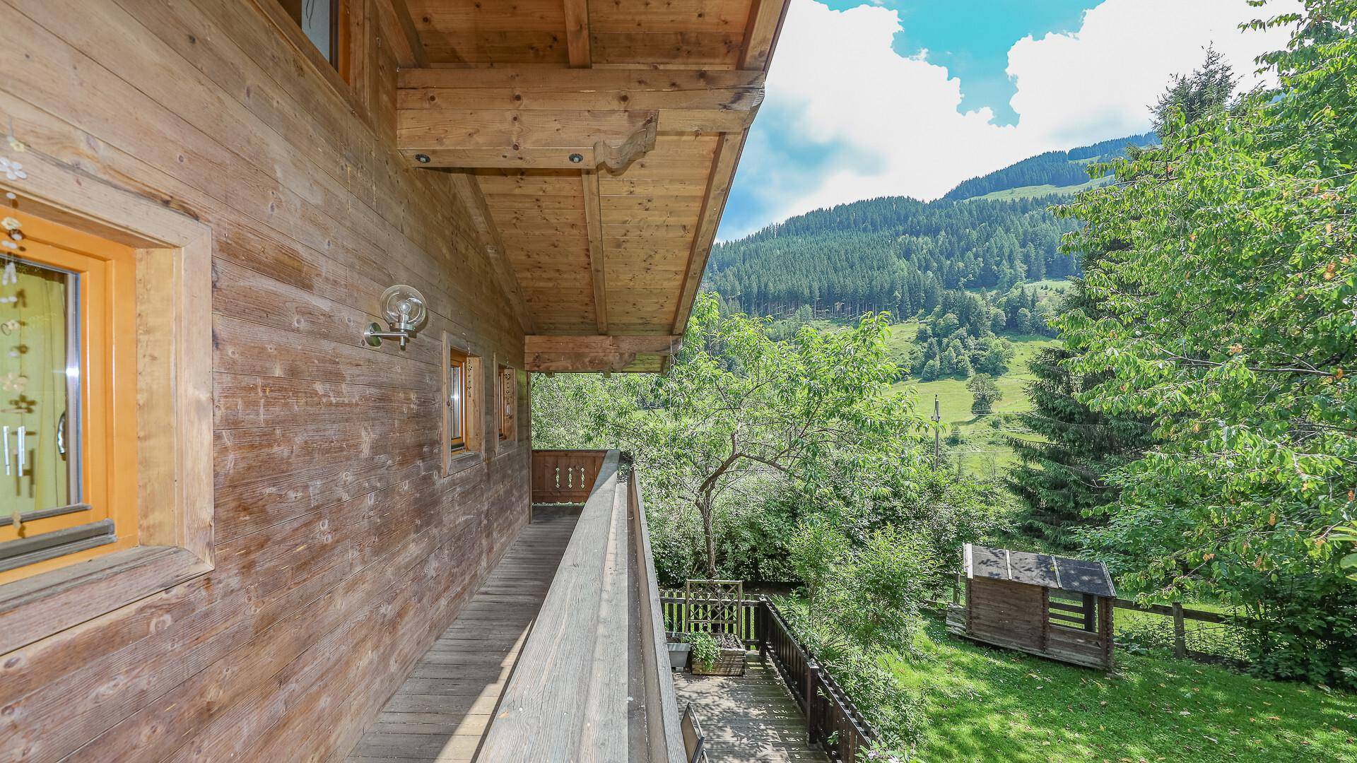 KITZIMMO-historischen Anwesen mit 3.800 m² Grund in Ruhelage - Immobilien Jochberg.