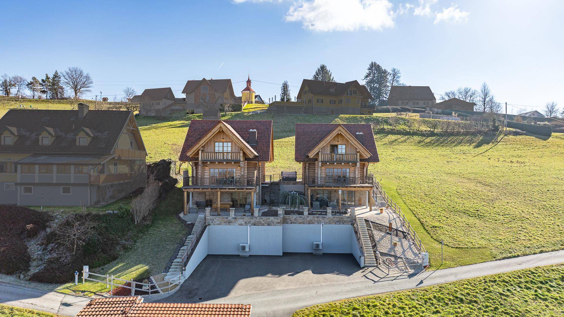 KITZIMMO-Exklusive Chalet-Blockhäuser kaufen - Immobilien Graz Steiermark.