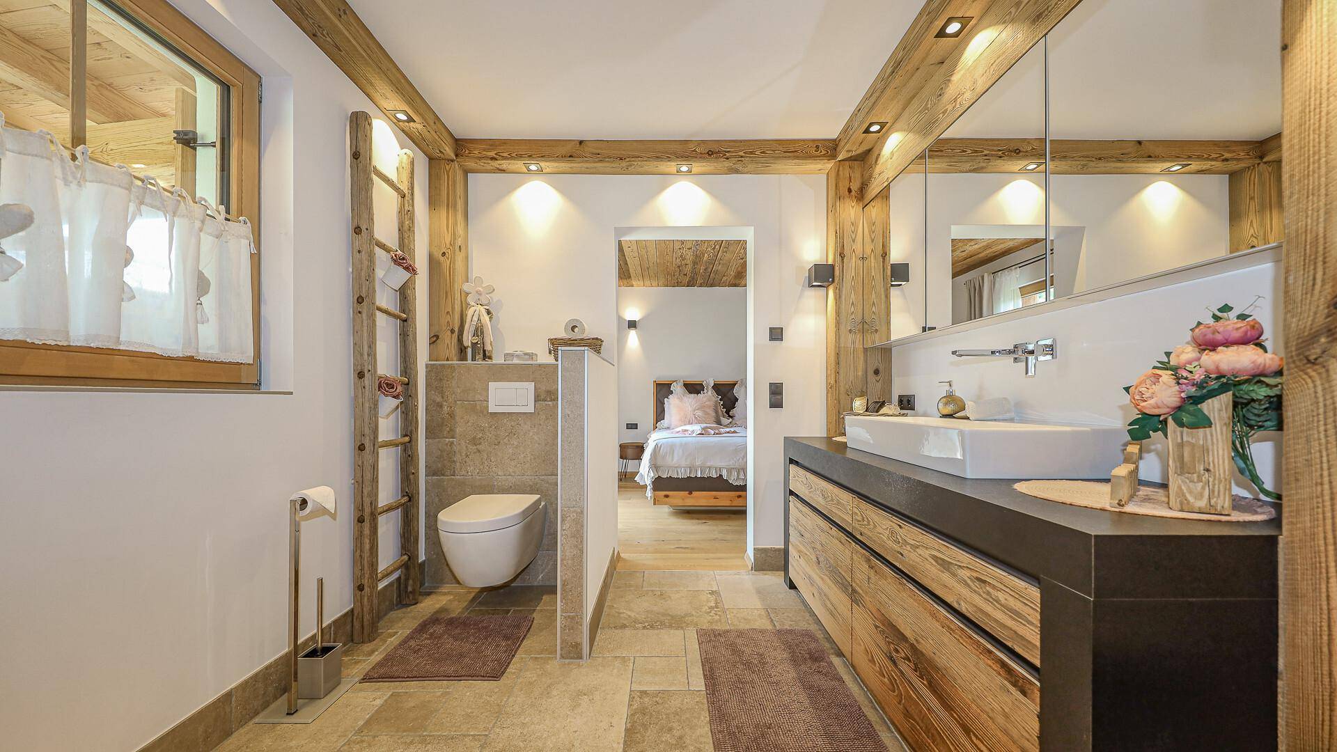 KITZIMMO-Zwei Luxuschalets mit Panoramablick in Top-Ruhelage kaufen - Immobilien Steinberg Tirol.