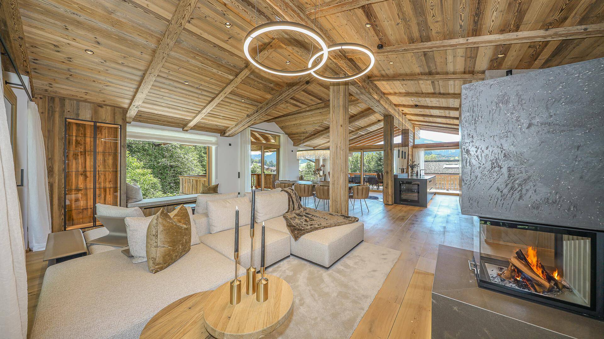 KITZIMMO-Luxus-Neubauvilla mit Pool in Toplage kaufen - Immobilien Ellmau.