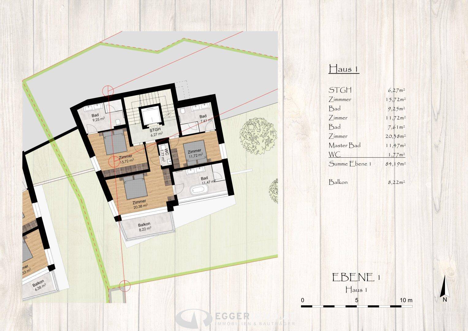 Grundriss der Ebene 1 von Haus 1 mit mehreren Schlafzimmern und zwei Badezimmern sowie Balkon.