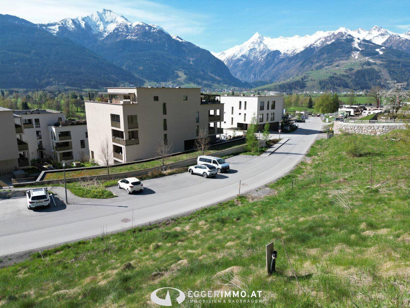 Exklusives Baugrundstück in Zell am See mit bewilligter Planung für ein Zweifamilienwohnhaus – sofort realisierbar! - Widok 3