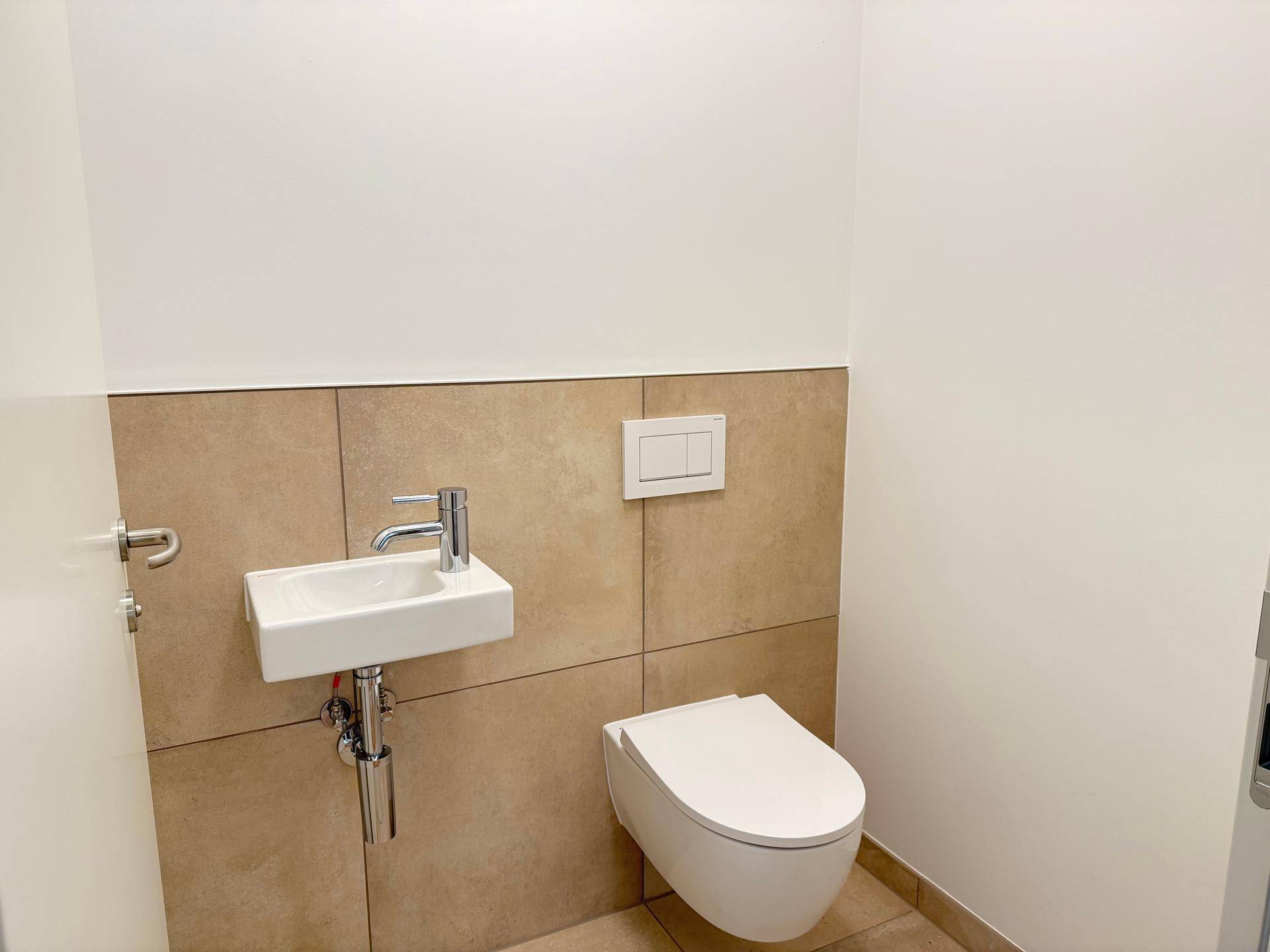 hochwertige Sanitärausstattung