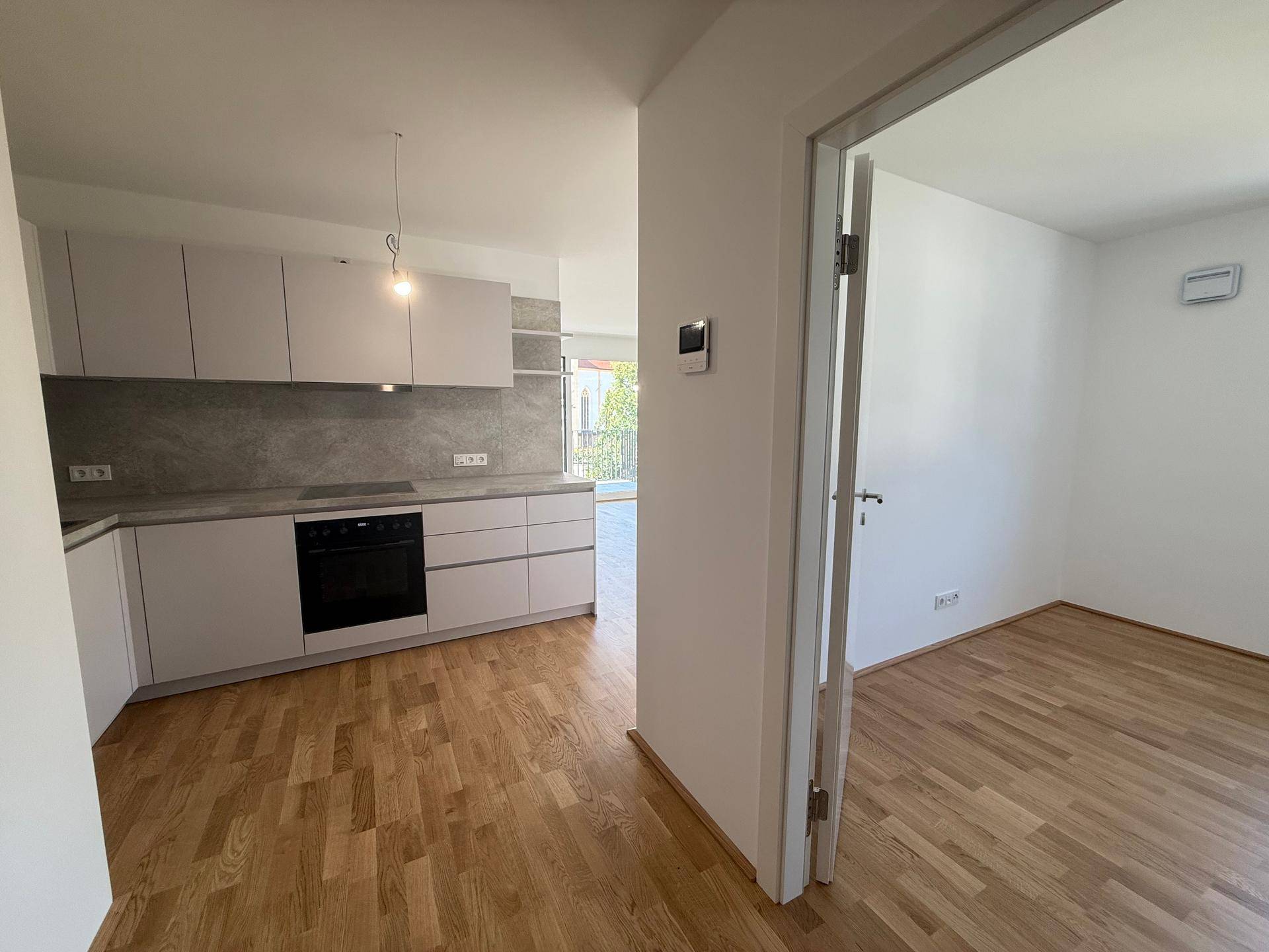Erstbezug: traumhafte Neubauwohnung mit Sonnenterrasse in Ruhelage Heiligkreuz - Ansicht 6