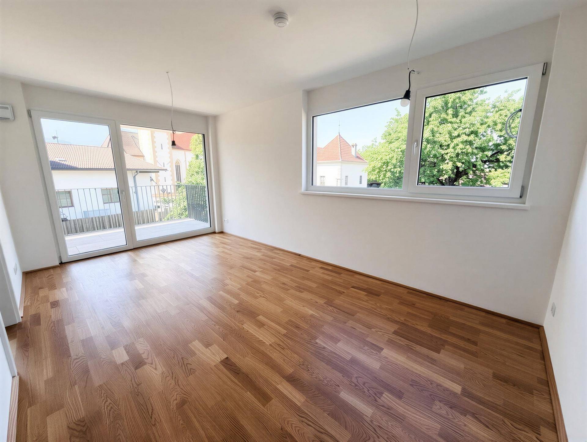 Erstbezug: traumhafte Neubauwohnung mit Sonnenterrasse in Ruhelage Heiligkreuz - Ansicht 2