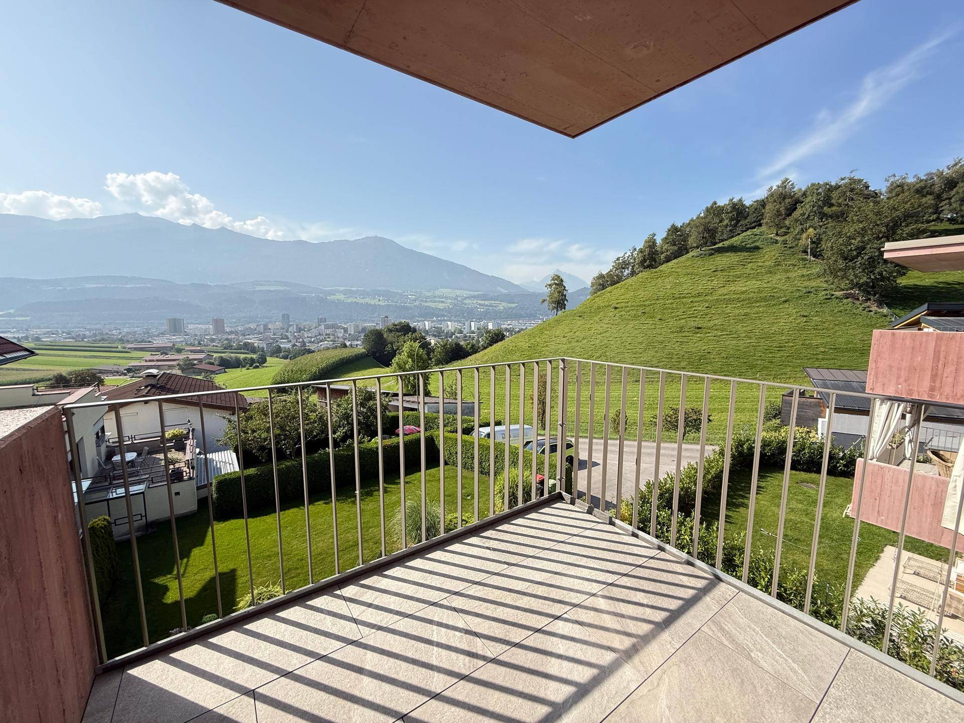 sonnige Terrasse