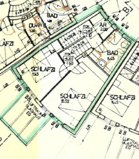 Grundriss des Obergeschosses mit mehreren Schlafzimmern und Badezimmern.