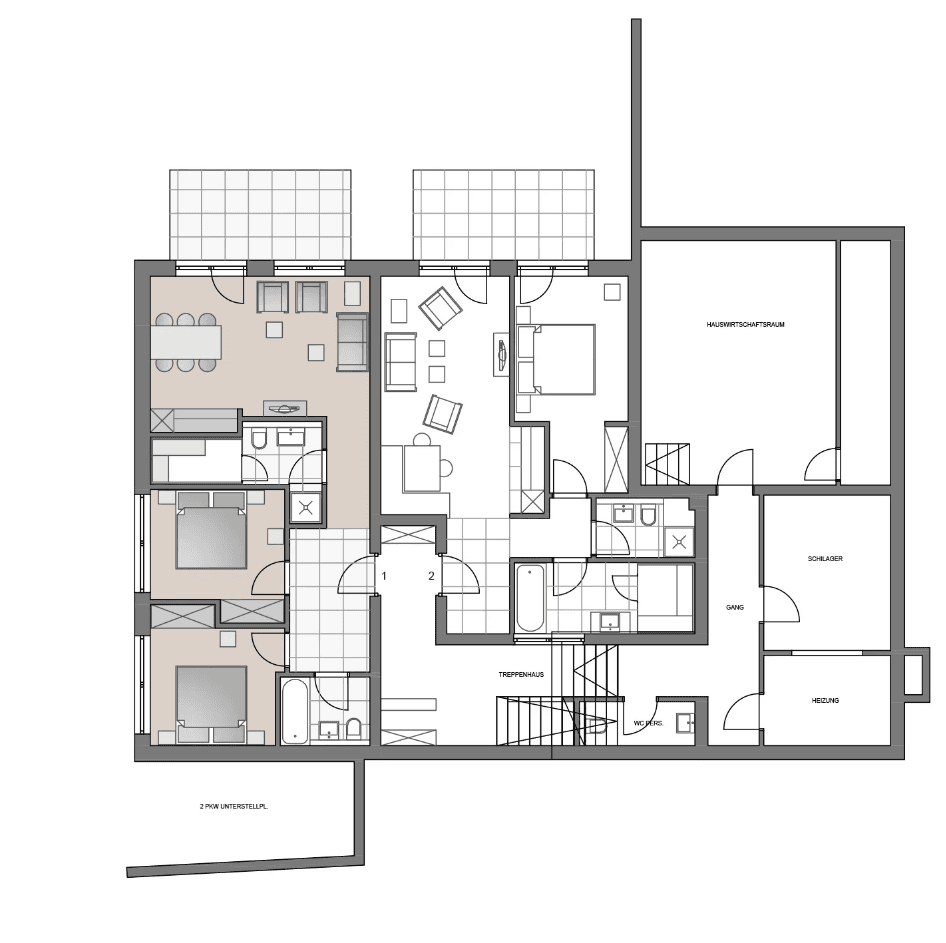 Grundrissplan einer Wohnung mit mehreren Schlafzimmern, Bädern und Terrasse.