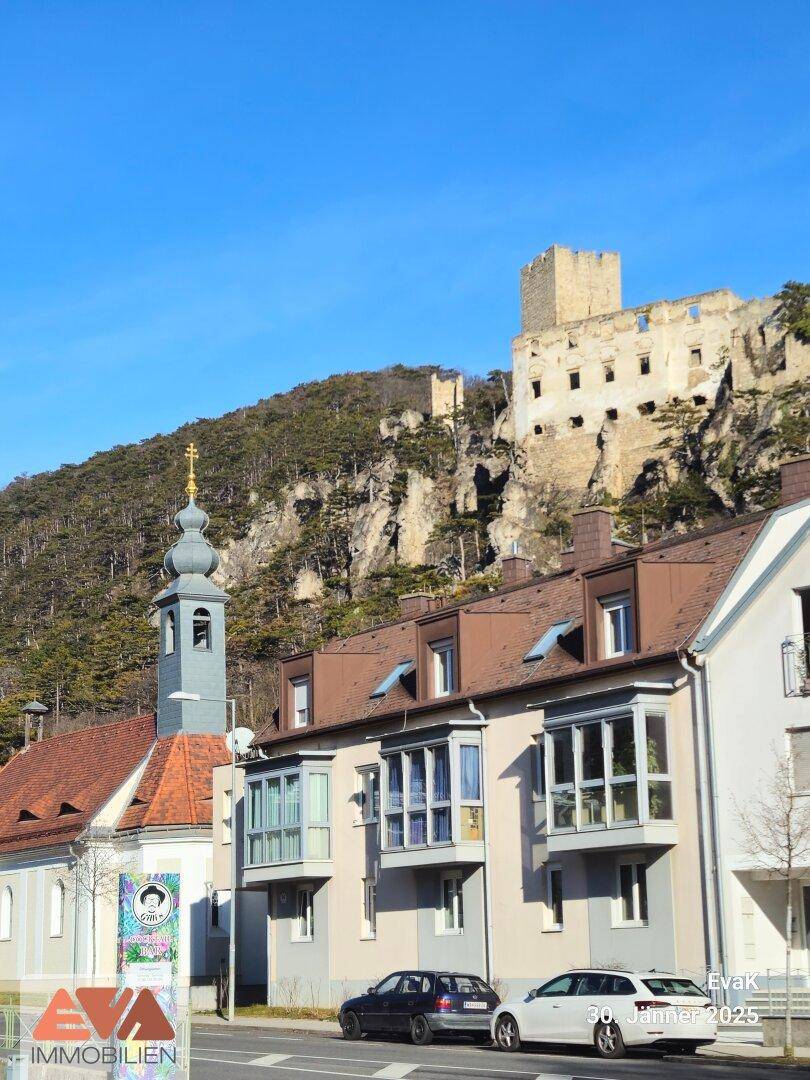 Burg Rauhenstein und St. Helena-Kirche