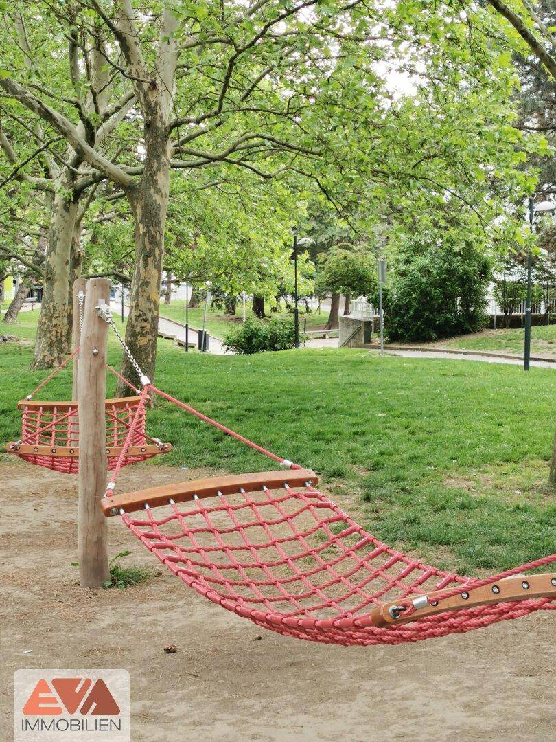 Olympiapark: Hängematten zum Chillen