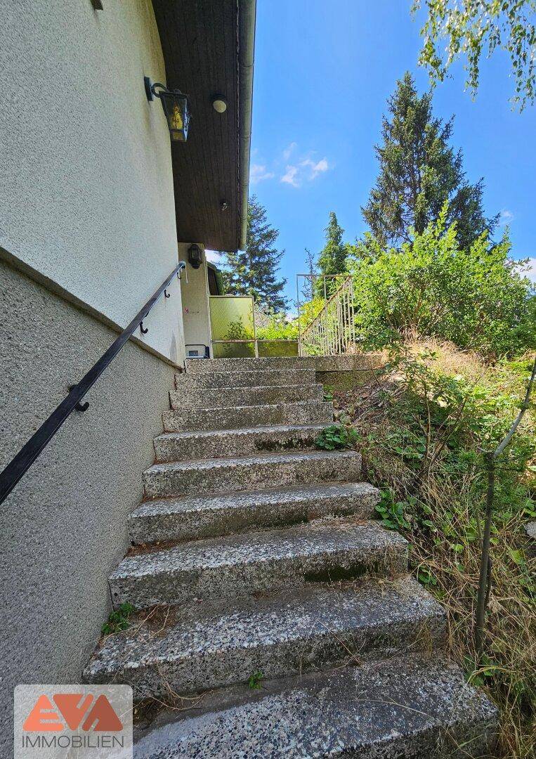 Treppe zur Terrasse