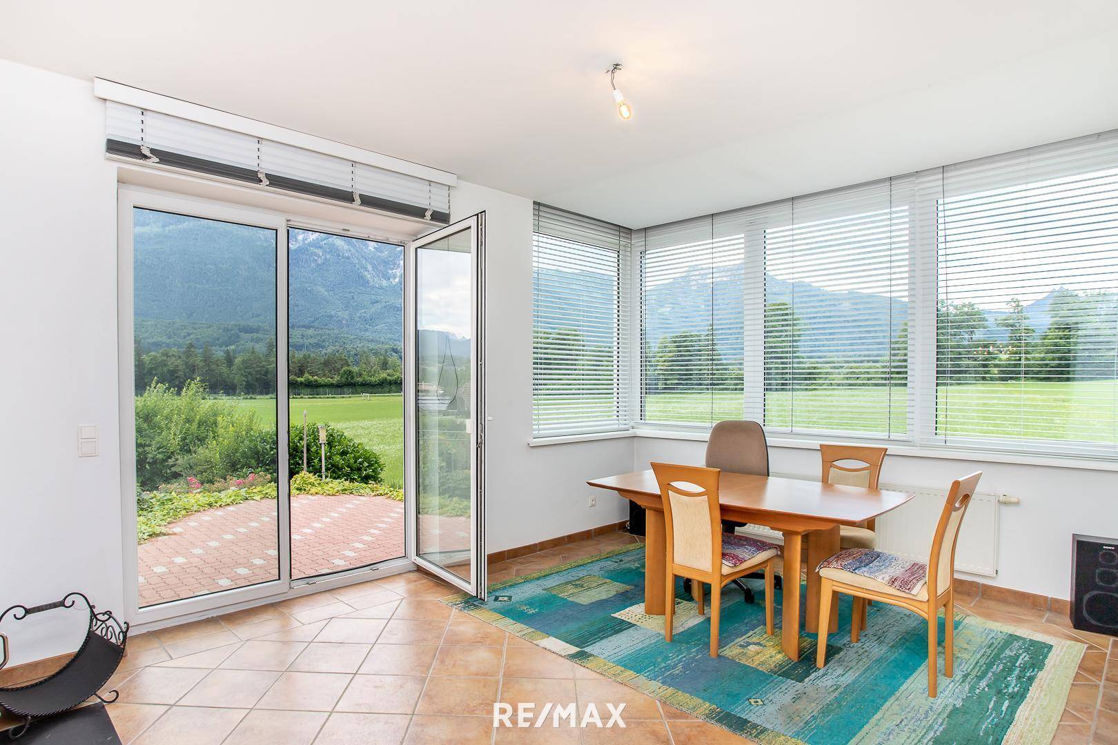 Essbereich mit Terrassenzugang