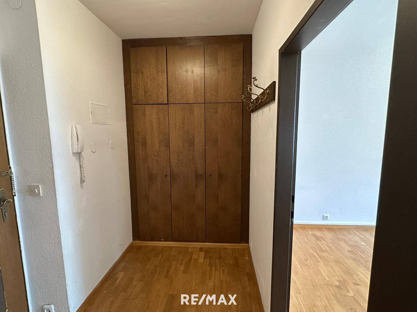 Vorraum und Garderobe