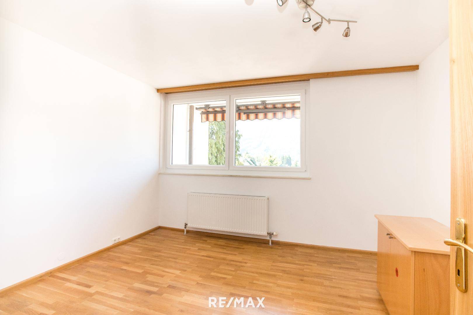 Schlafzimmer III