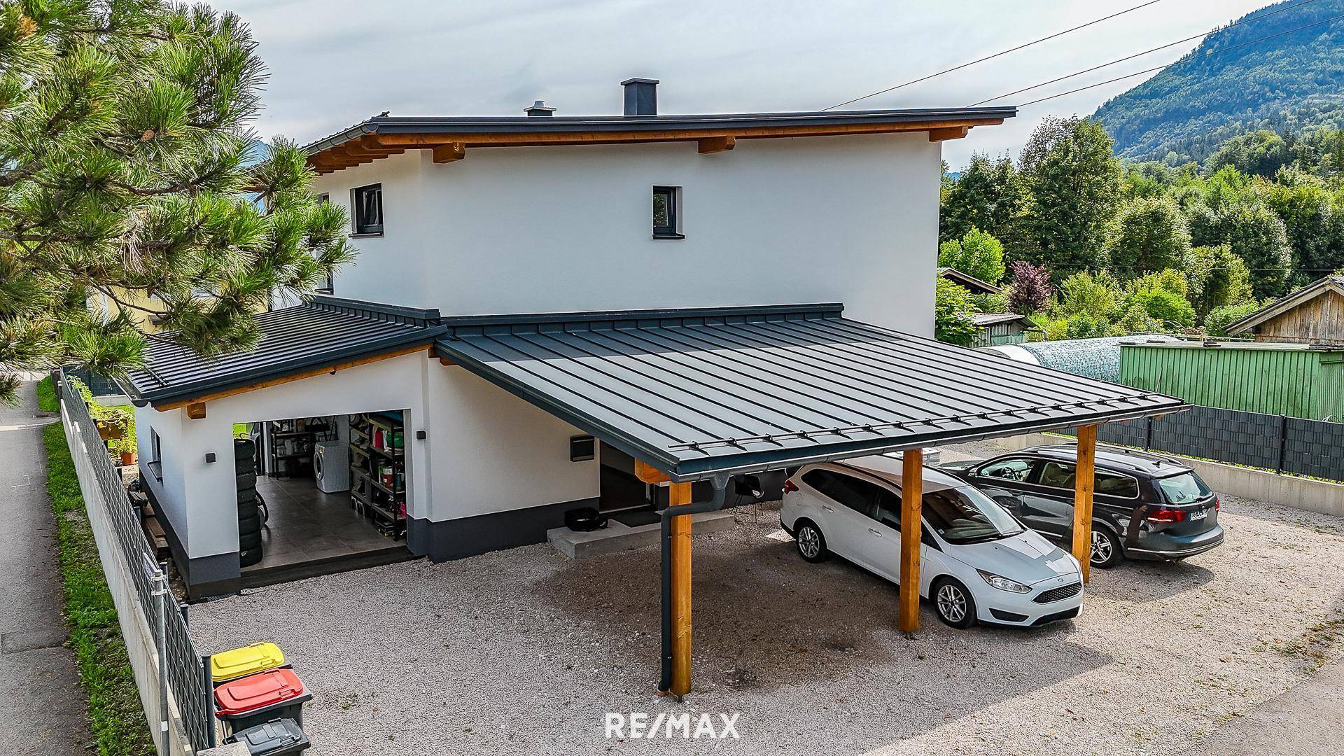 Carport