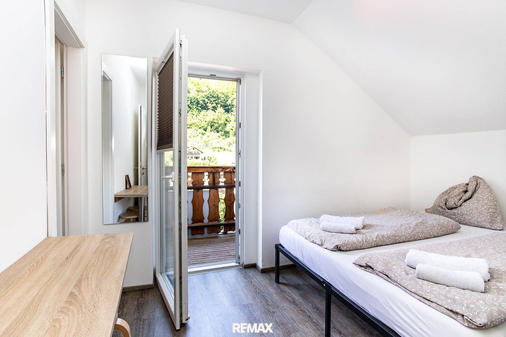 Doppelzimmer mit Balkon