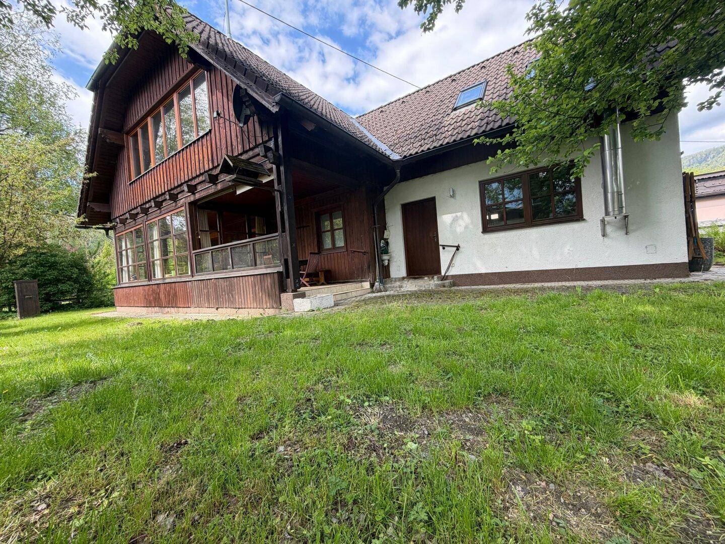 Wohnhaus in Admont in herrlich ruhiger Lage mit stilvollem Wintergarten und Carport! - Ansicht 3