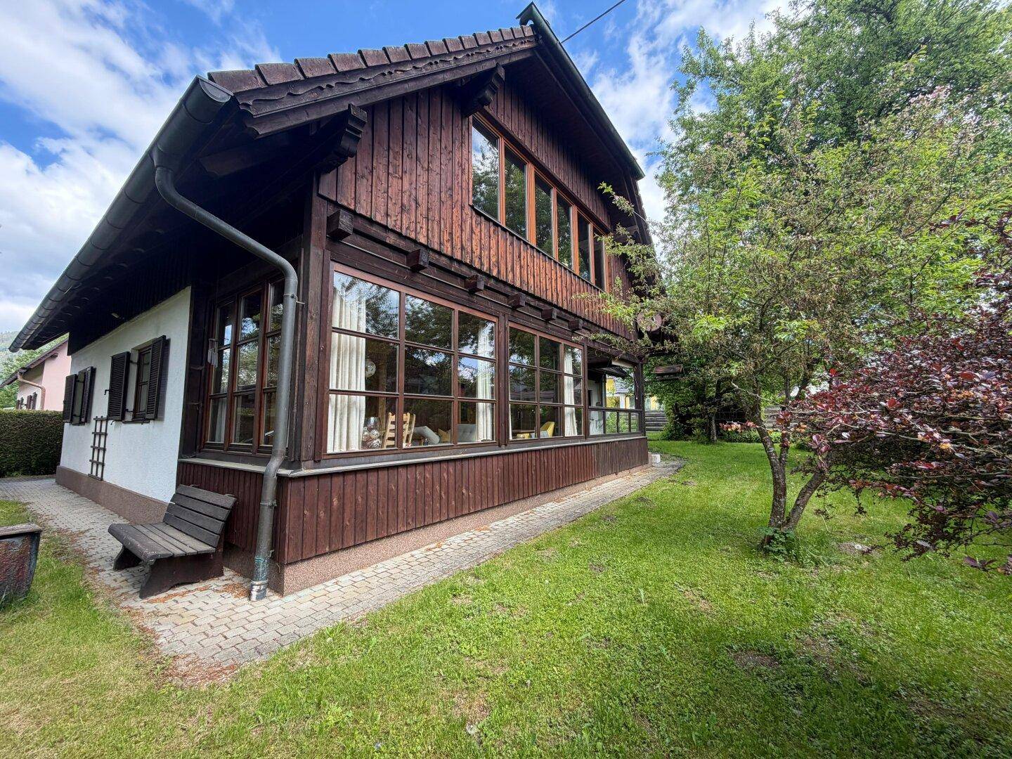 Wohnhaus in Admont in herrlich ruhiger Lage mit stilvollem Wintergarten und Carport! - Ansicht 5