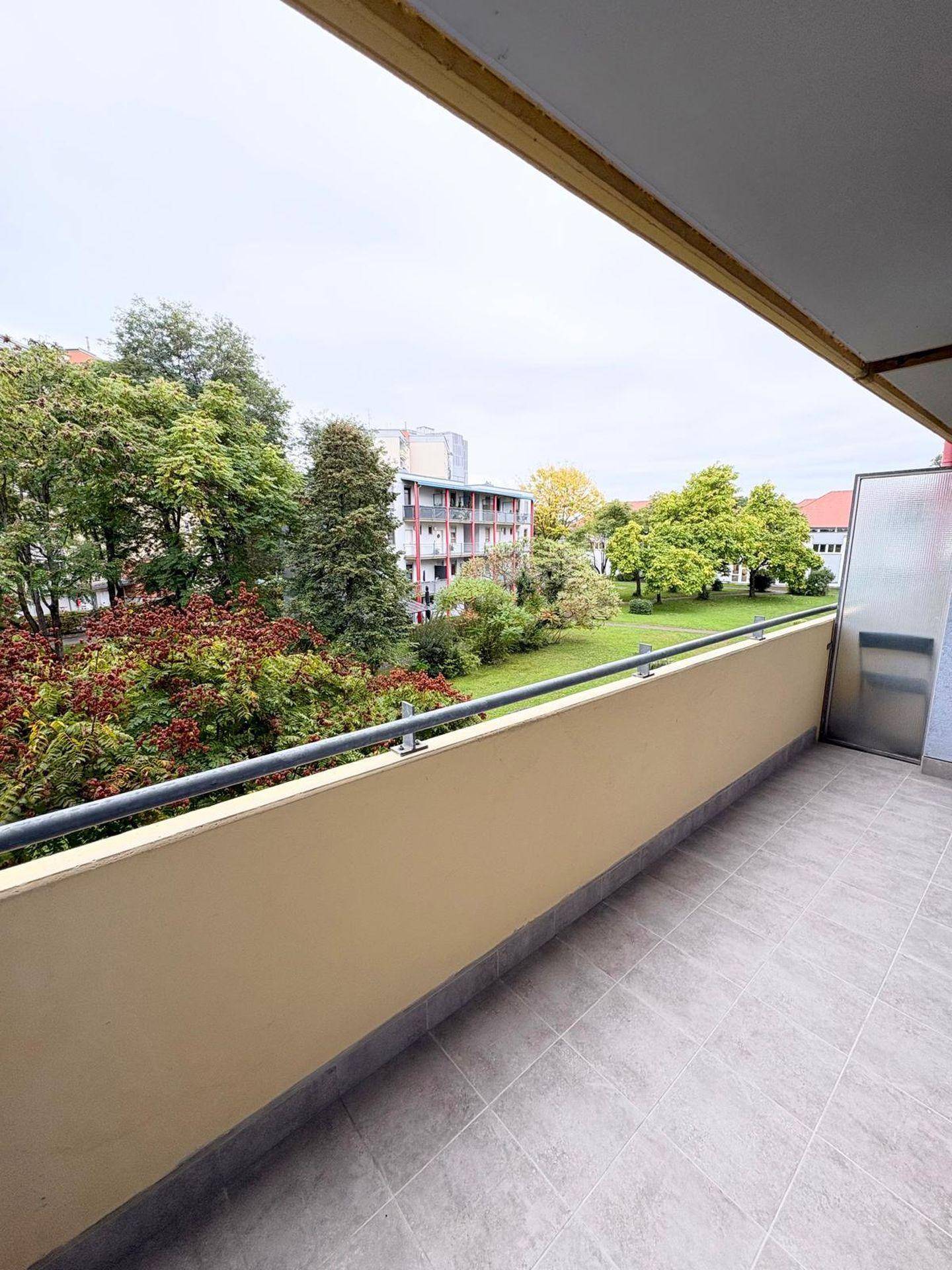 7_Balkon