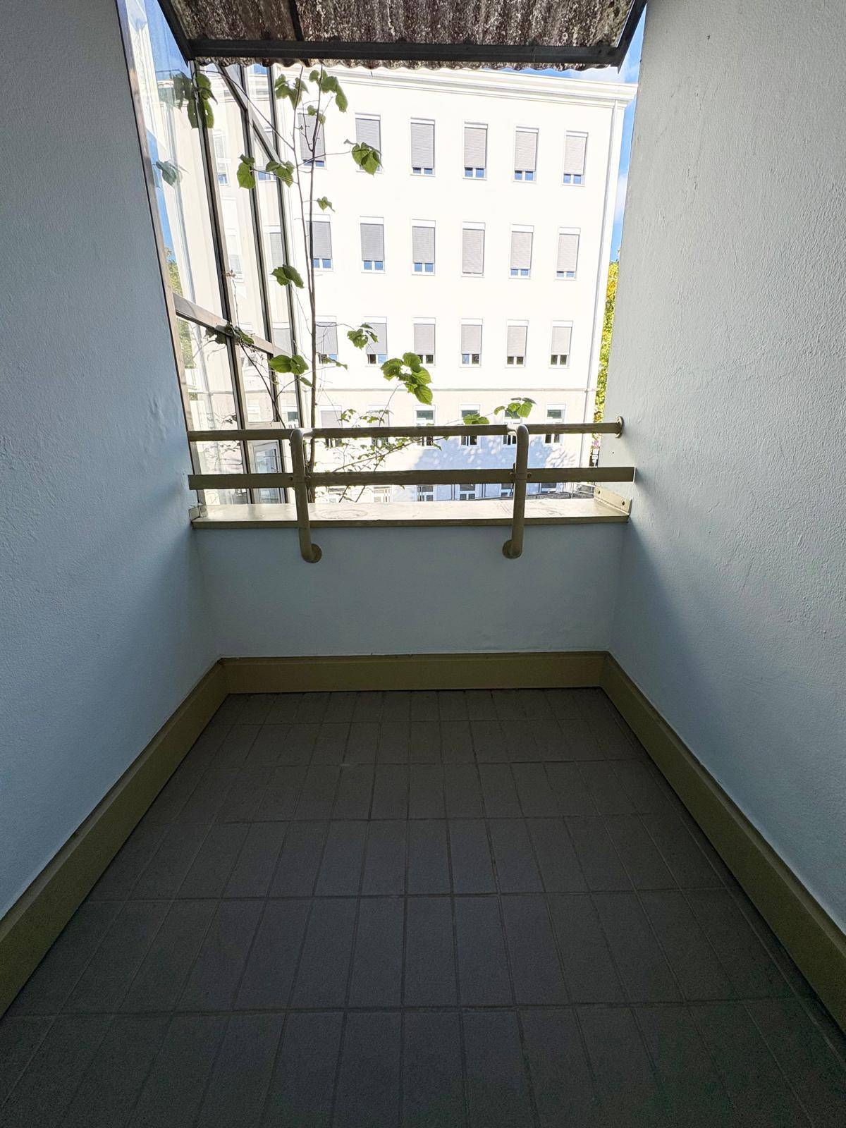 8_Loggia