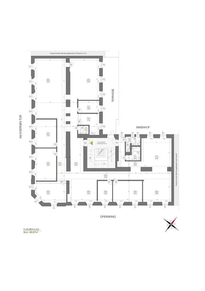 Grundrissplan eines Obergeschosses mit mehreren Wohneinheiten, Innenhof und Terrasse.