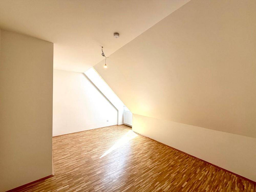Neues Wohnprojekt in Lend! Dachgeschosswohnung mit 3 Zimmern – Provisionsfrei! - Ansicht 4