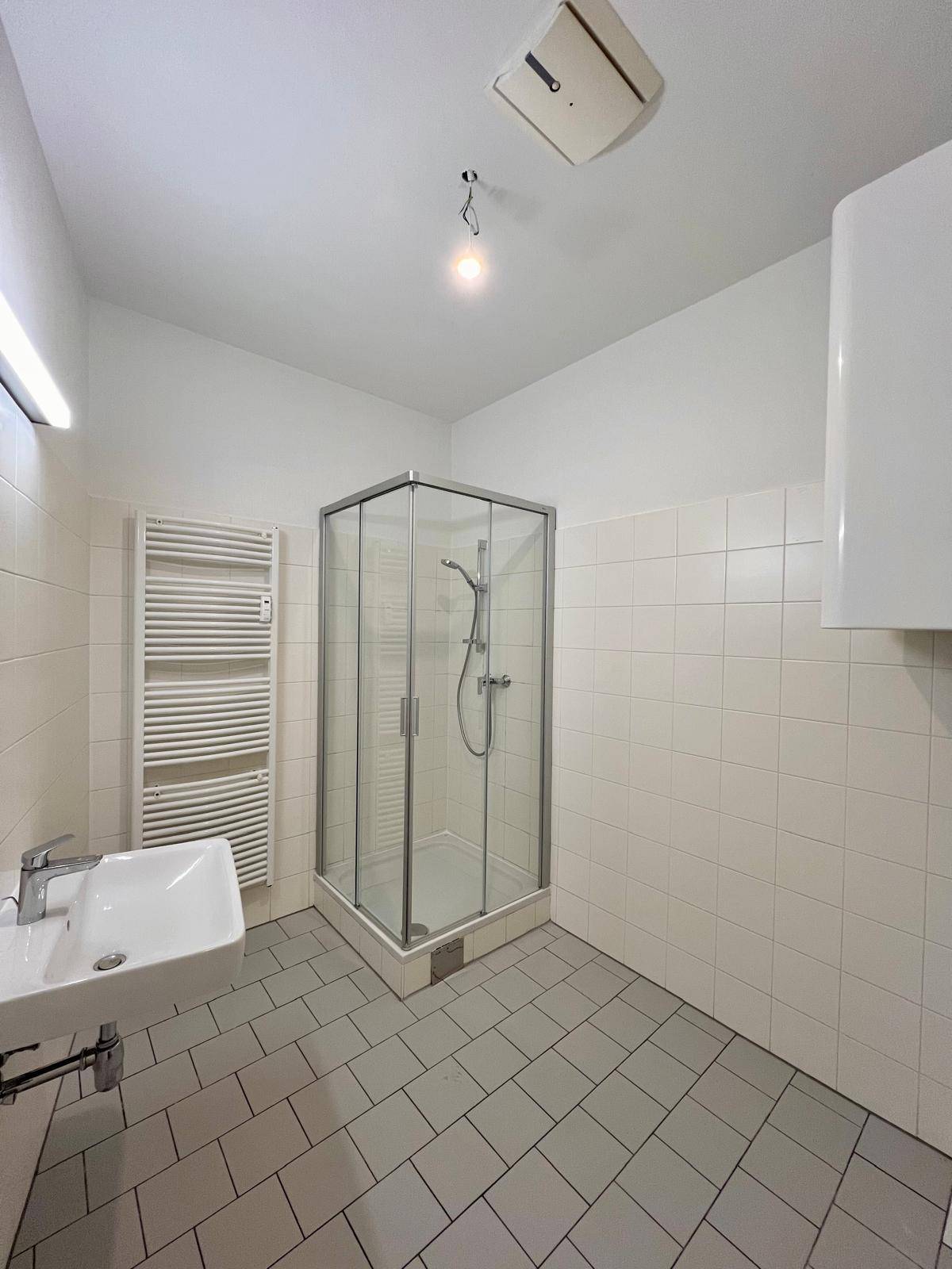 Geräumige 4-Zimmer-Wohnung mit idealer Raumaufteilung in der Radetzkystraße - Provisionsfrei! - Mehr