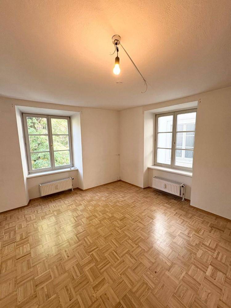 5_Zimmer (Exposé Hochformat)