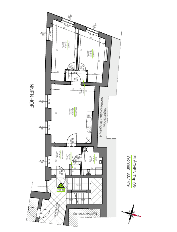 Grundrissplan einer Wohnung mit mehreren Zimmern und Zugang zum Innenhof.