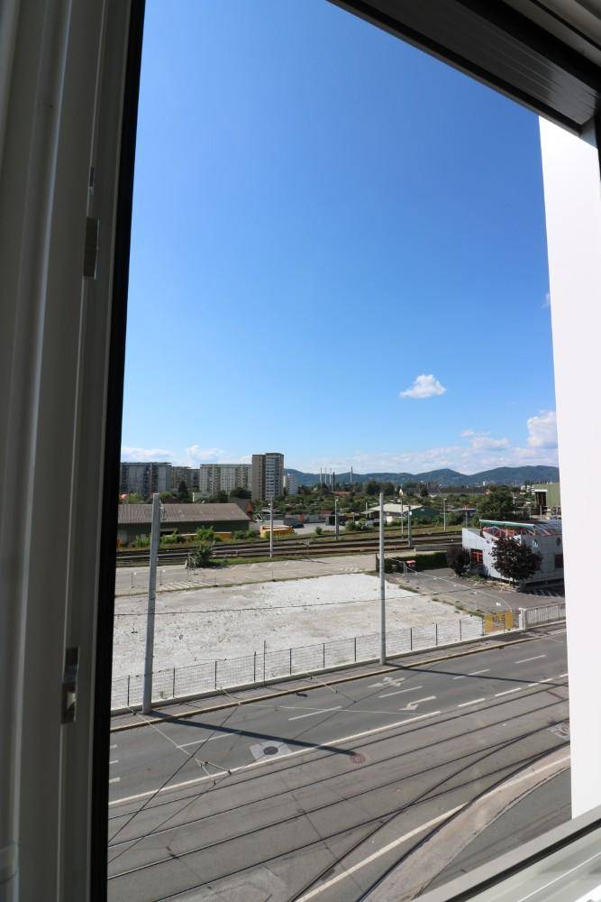 6_Ausblick (Exposé Hochformat)