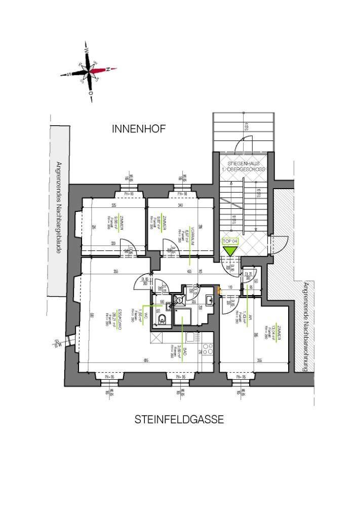 Grundriss der Wohnung mit mehreren Zimmern, Innenhof und Treppenhauszugang.