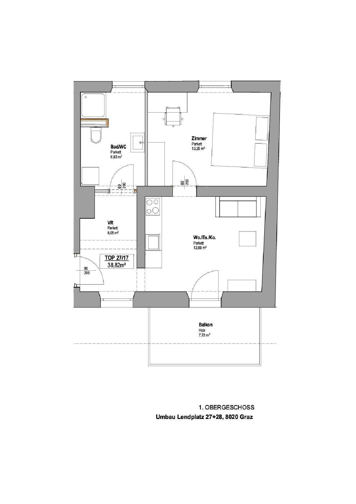 Grundrissplan einer Wohnung im ersten Obergeschoss mit Balkon und offener Küche.