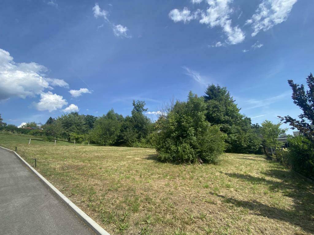 Graz - Andritz - Attraktives Baugrundstück – Ruhige Lage mit idealer Besonnung | Graz - Andritz: Attractive Building Plot – Quiet Location with Ideal Sun Exposure - Mehr