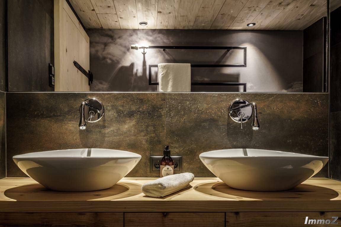 Montafon - Luxuschalet umgeben von einer traumhaften Bergkulisse | Montafon - luxury chalet surrounded by a dreamlike mountain scenery – pohled 5