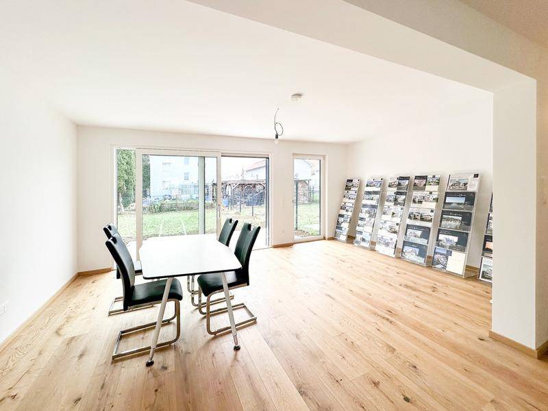 Weinsame Spitzenklasse. 4-Zimmer Haus beim Weinbaugebiet mit Wärmepumpe – pohled 2