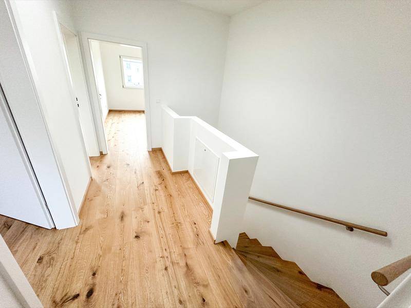 Weinsame Spitzenklasse. 4-Zimmer Haus beim Weinbaugebiet mit Wärmepumpe – pohled 4