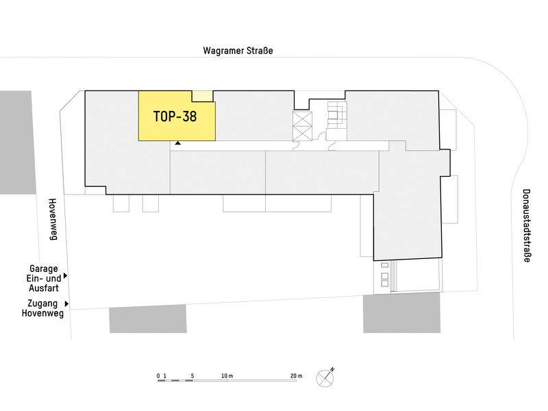 Lageplan des Gebäudes mit Hervorhebung der Einheit TOP-38 und umliegenden Straßen.