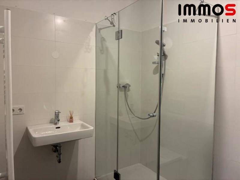 Bad mit WB, Dusche und WMA