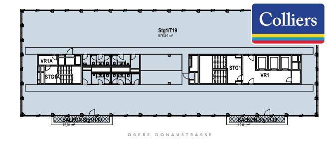 Grundriss eines Bürogeschosses mit Balkonen und einer klaren Trennung von Arbeits- und Erschließungszonen.