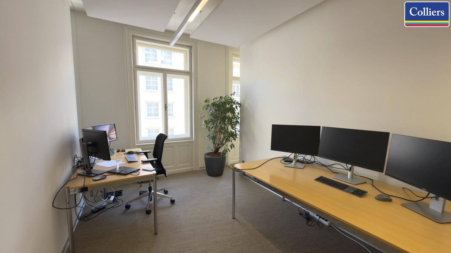 Büro 4