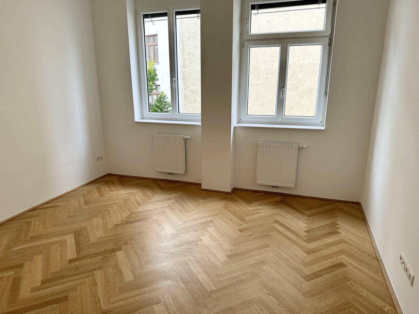 Erstbezug - Traumhafte 5 Zimmer Stadtwohnung mit Balkon - Ansicht 6