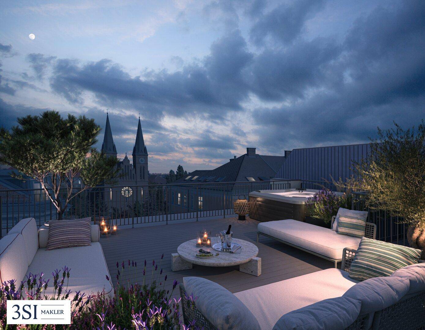 Beleuchtete Dachterrasse mit Lounge-Möbeln, Whirlpool und Blick auf eine Kirche bei Nacht.